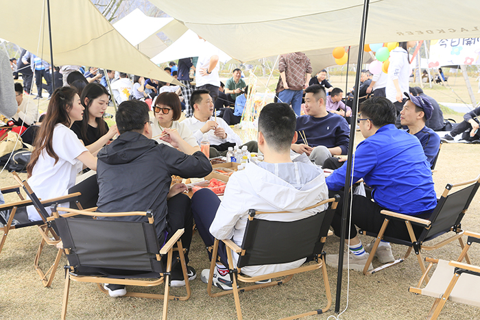 20230311領導桌子露營壓縮.jpg