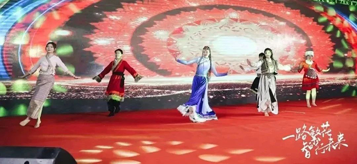 2024銀江新春晚會 (4).jpg